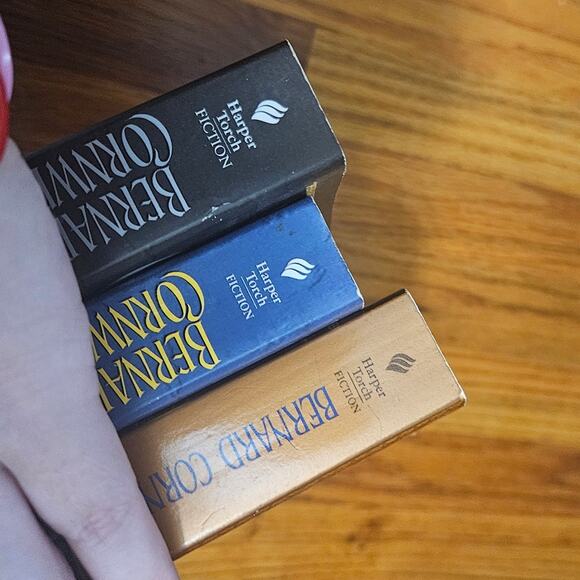 Bernard Cornwell LOT Heretic Vagabond The Archer's Tale ~ Paperback - Picture 8 of 15